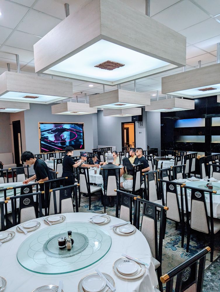 Hai Cang Harbor Seafood Restaurant