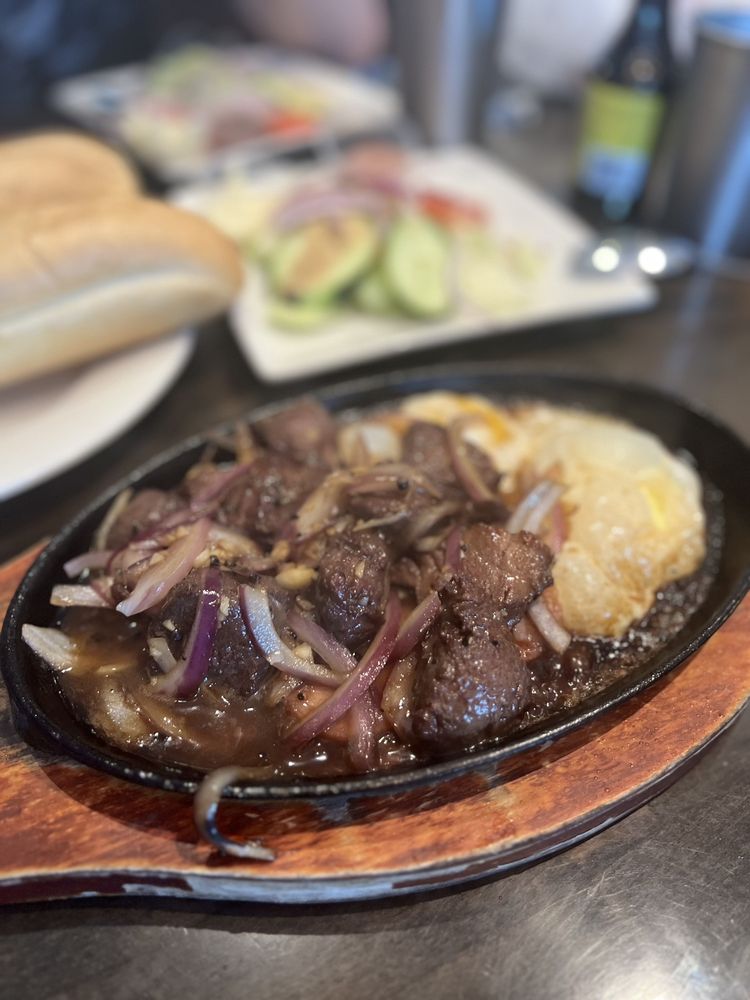 Dakao Restaurant and Bar