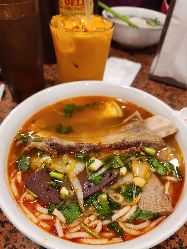 Phở Thành Restaurant