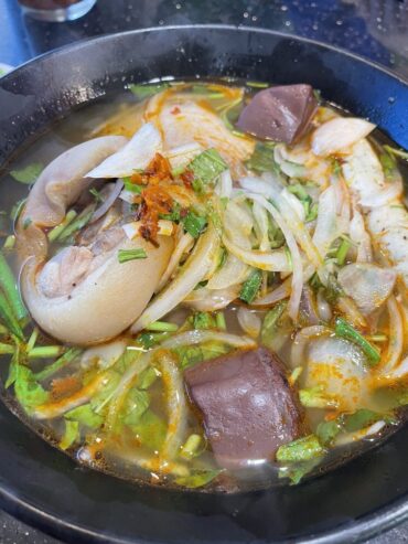 Quán Bún