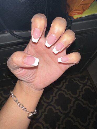 Moon Nails & Spa