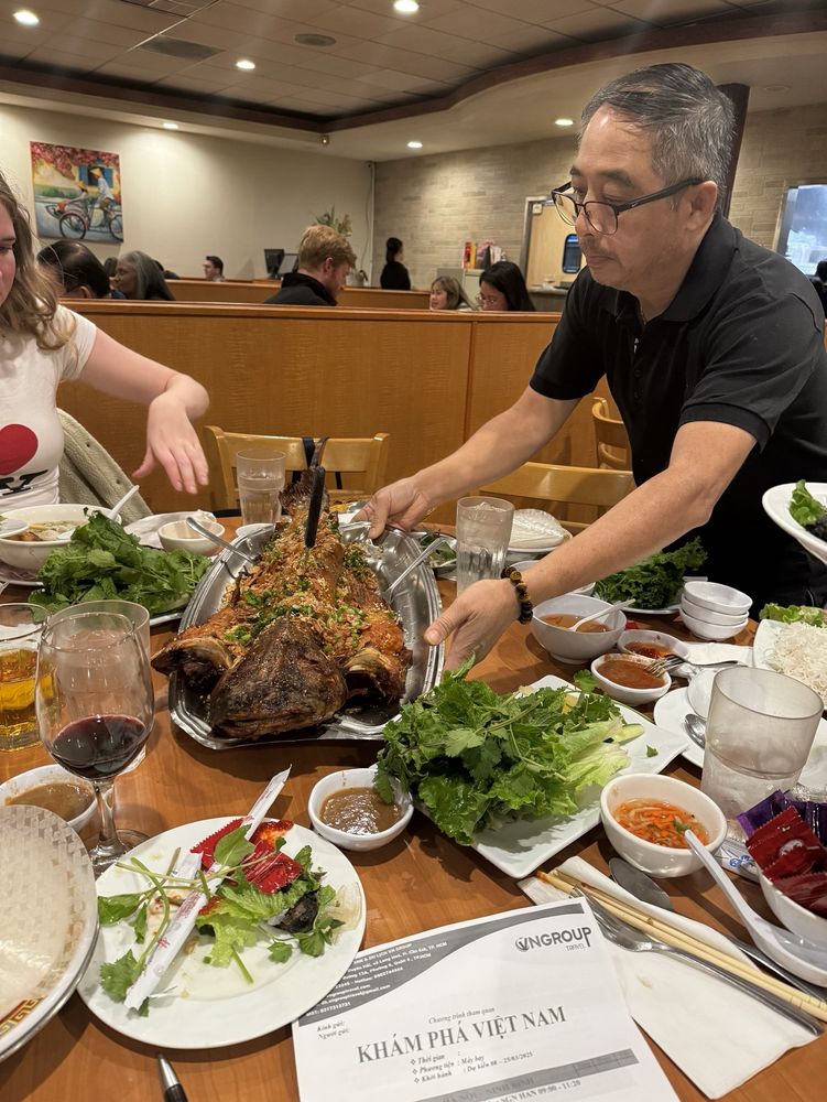 Phuong Trang Restaurant