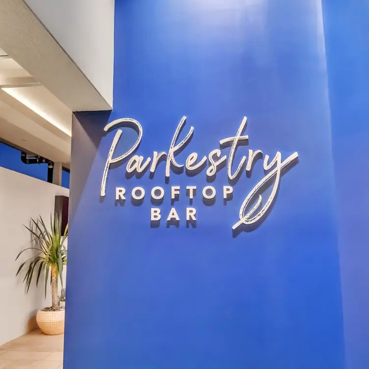 Parkestry Rooftop Bar & Lounge