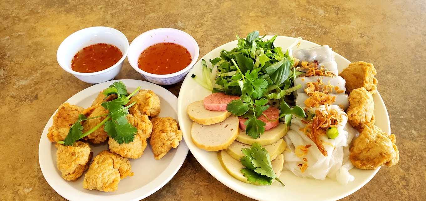 Phuong Nga (Bánh cuốn)