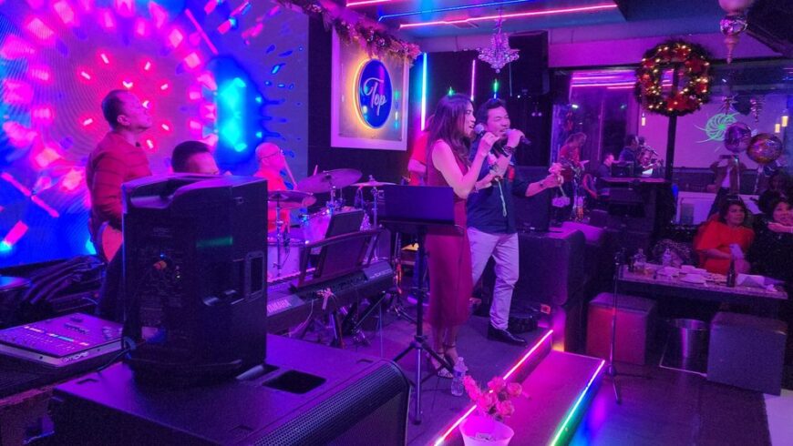 Top Restaurant & Lounge